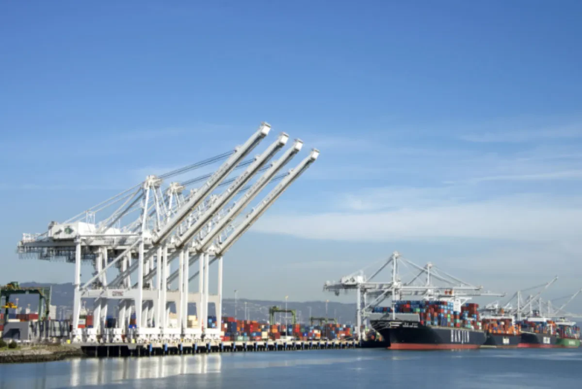 Vessel backlog grows in Oakland amid ongoing AB5 trucker protests