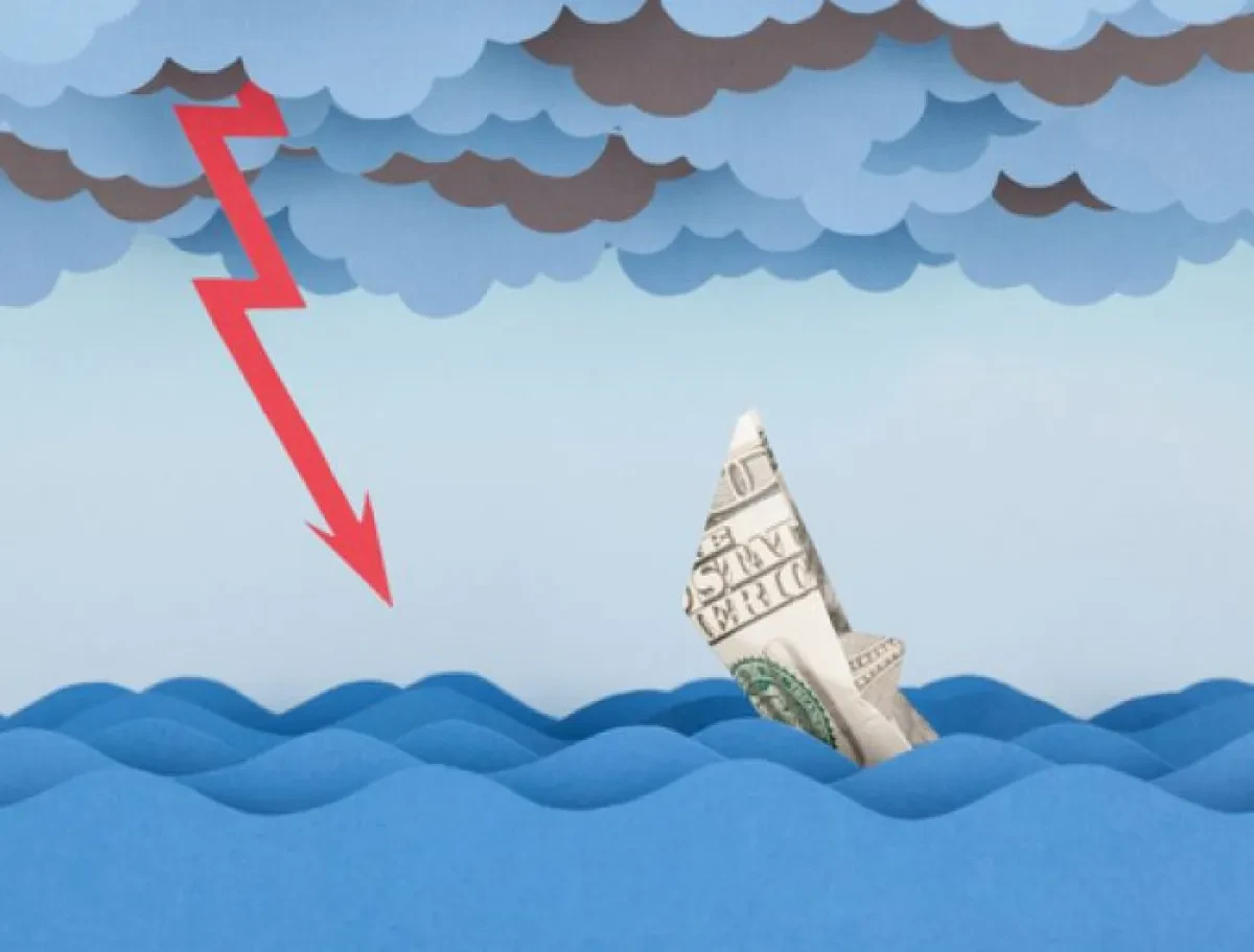 'Lines banging on our door' as spot rates tumble and peak season disappoints