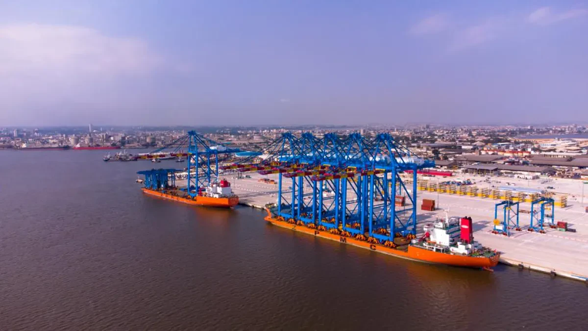 Port of Abidjan welcomes new crane fleet in Côte d’Ivoire Terminal
