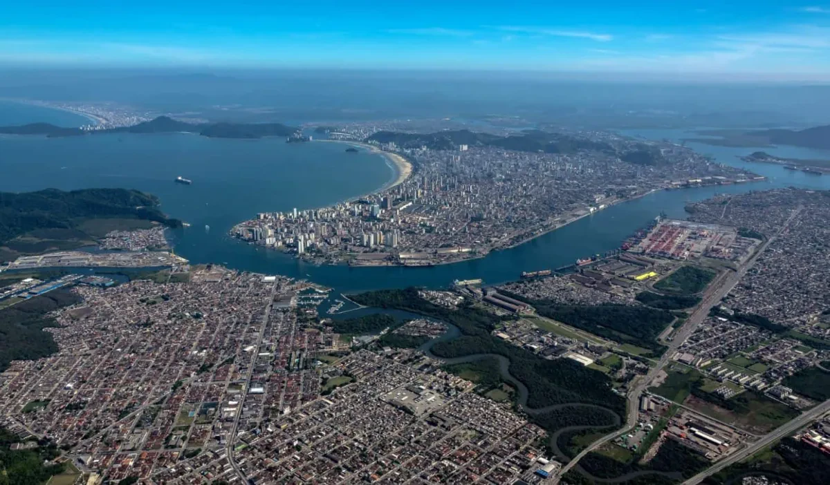 Port of Santos terminal bid put on hold for Presidential elections