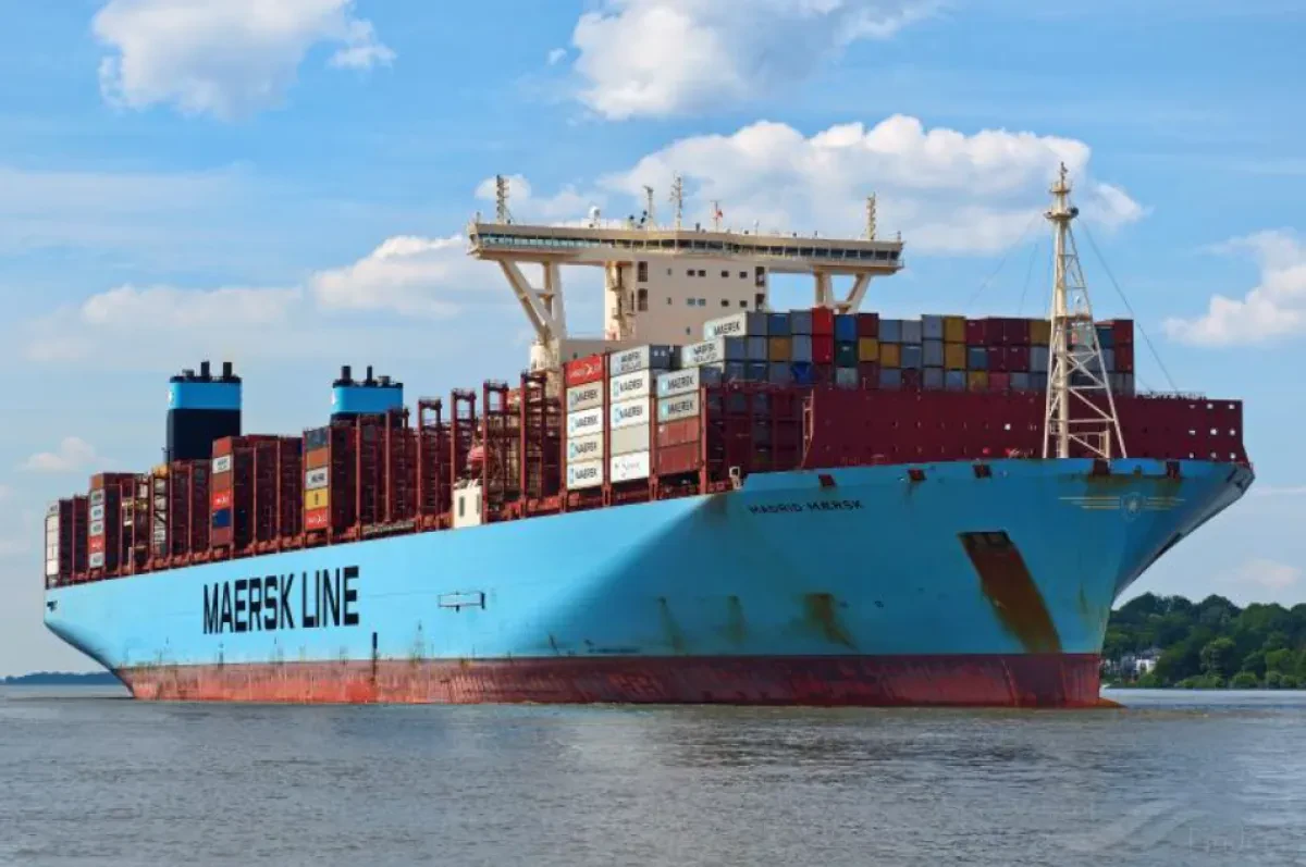 Maersk and Hope Hicks resolve sexual assault case
