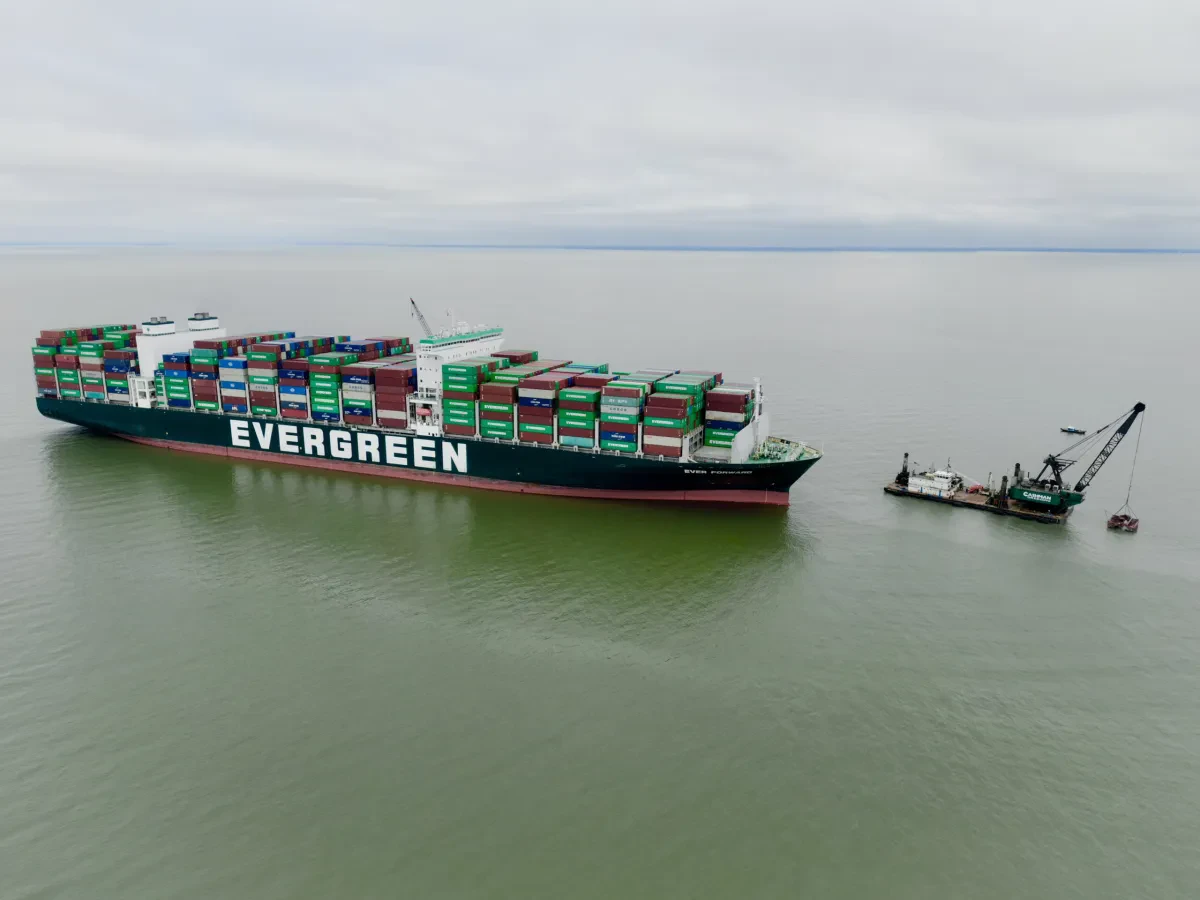 Ever Forward pilot ‘distracted by mobile phone’ before March vessel grounding