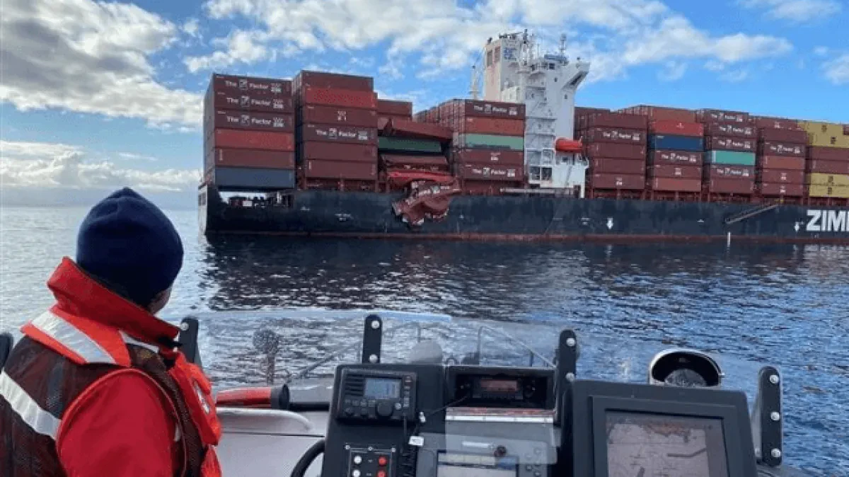 Zim Kingston's Lost Cargo Included a Present for Beachcombers