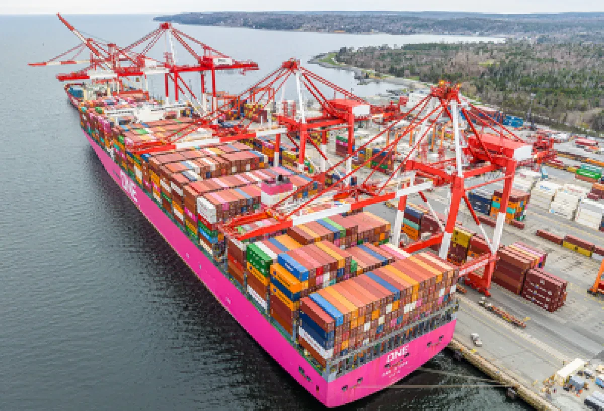 Port of Halifax welcomes first EC5 upsized vessel