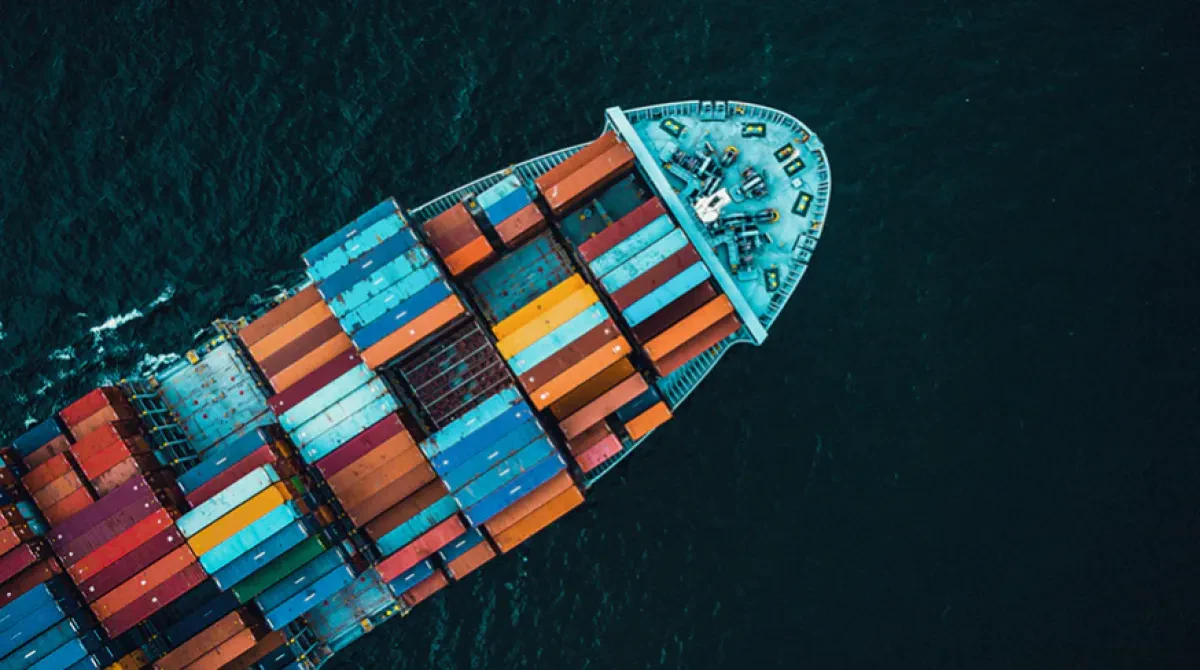 Maersk to pioneer first container vessel conversion to methanol dual-fuel engine