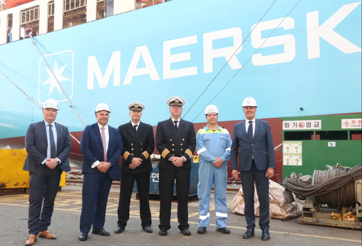 Maersk receives world’s first methanol-fuelled container ship