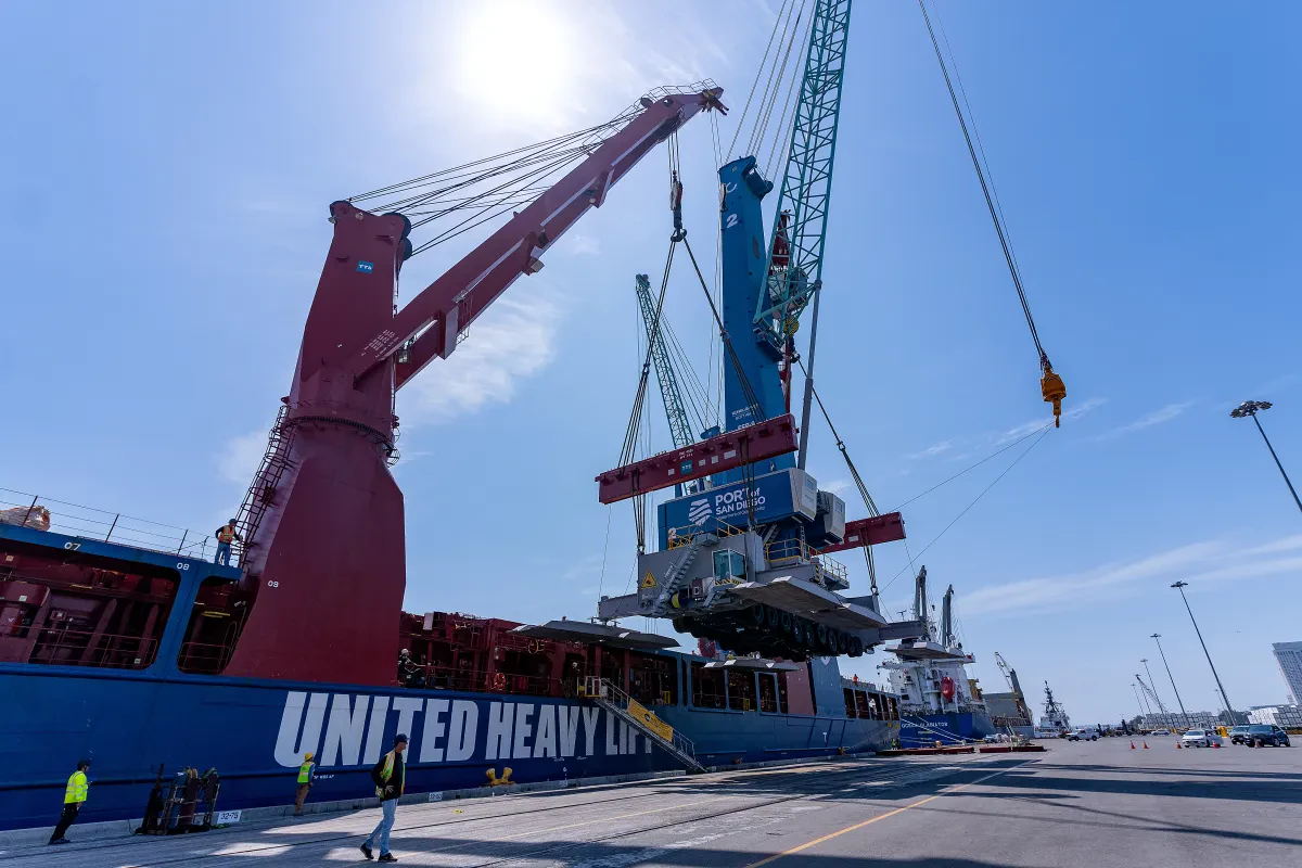 Port of San Diego Celebrates Arrival of All-Electric Mobile Harbor Cranes, First in North America