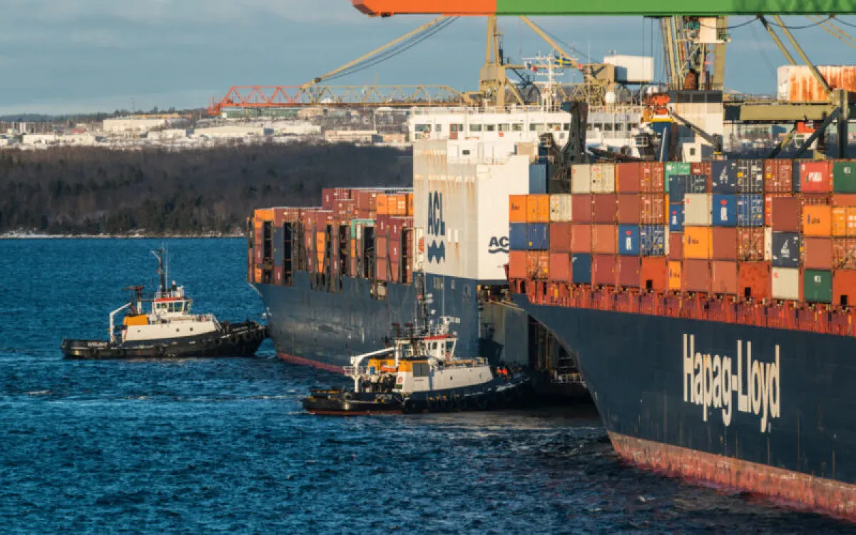 Hapag-Lloyd inks methanol main engine retrofit kits agreement