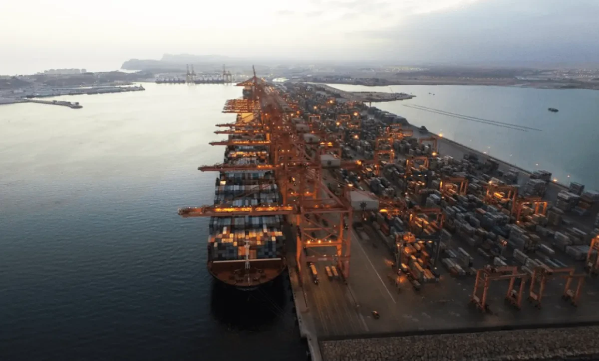 Cyclone threat closes Oman’s Salalah Port