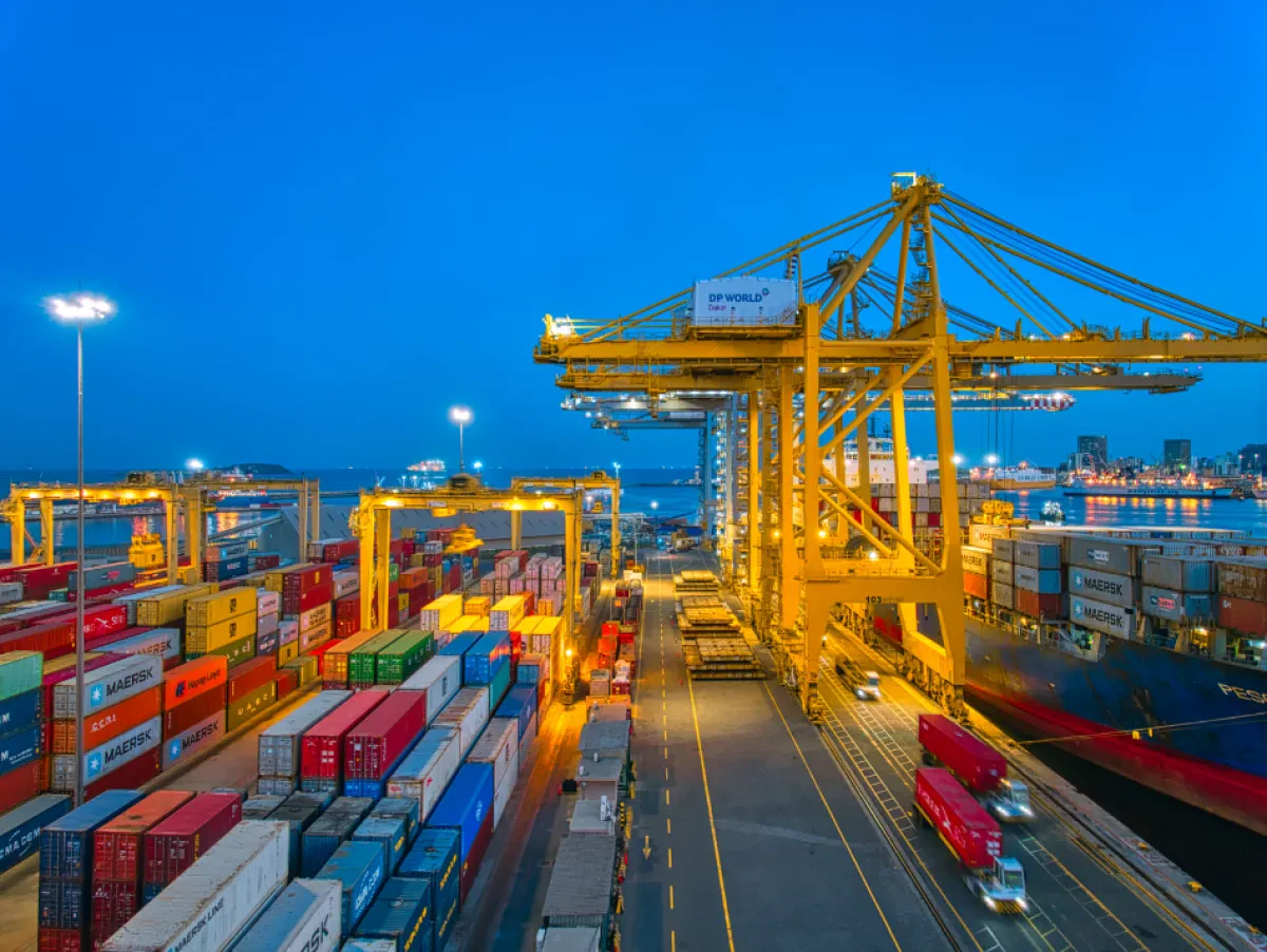 DP World launches global freight forwarding network