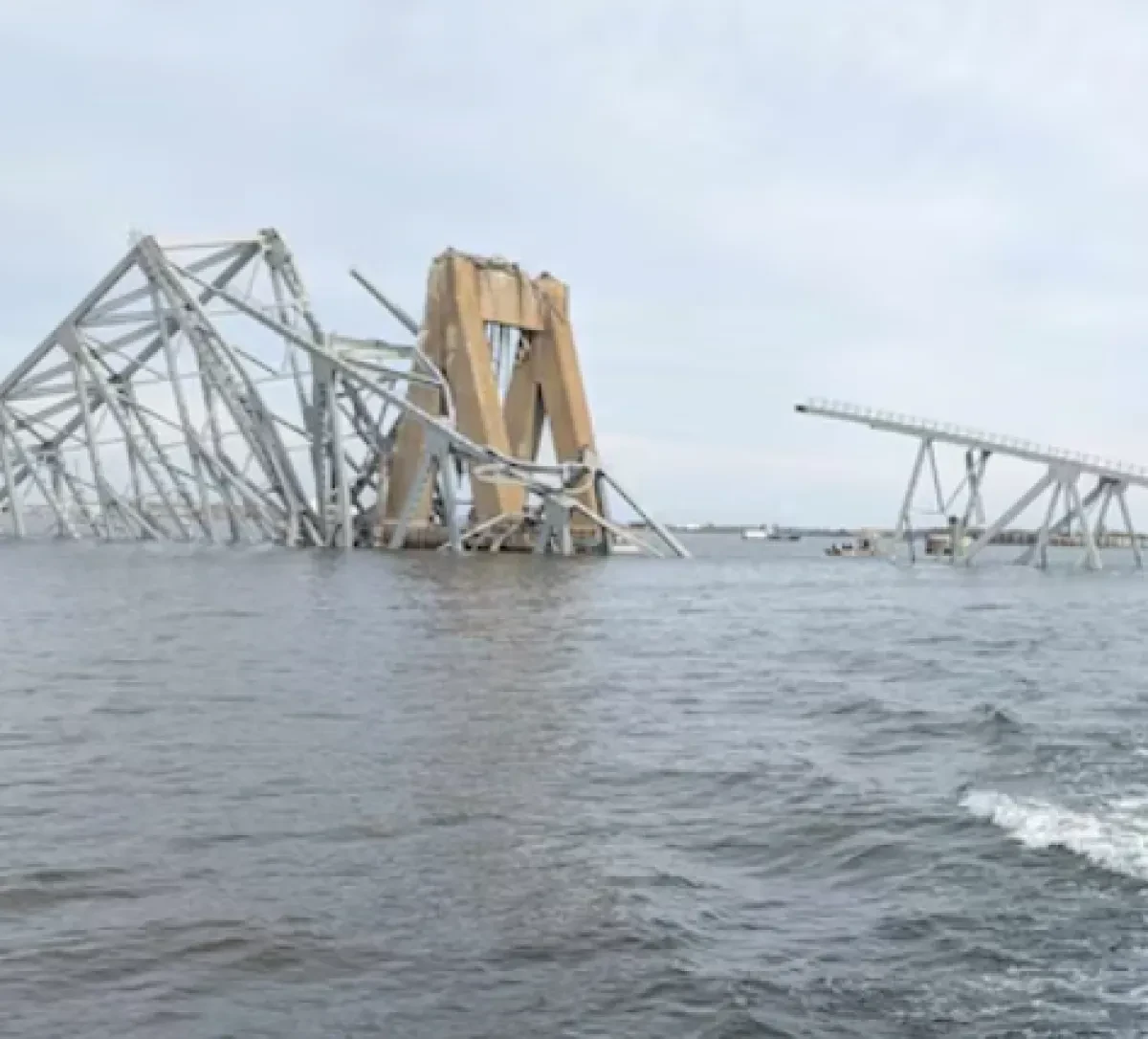 USACE Wants to Open a Deep-Draft Channel to Baltimore by End of April