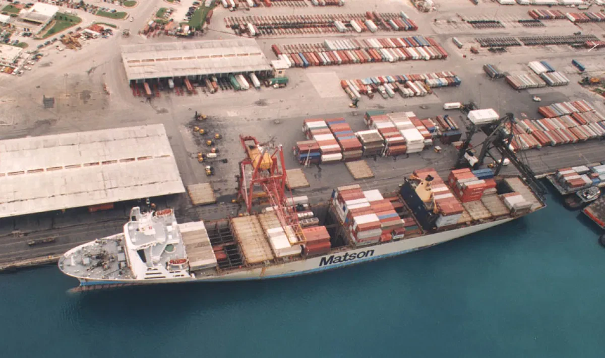 Port of Guam orders first-ever brand new STS cranes