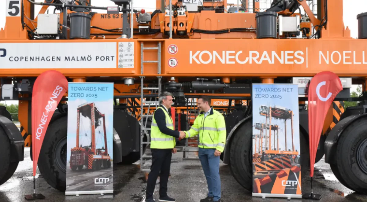 Konecranes delivers eight straddle carriers to Copenhagen Malmö Port