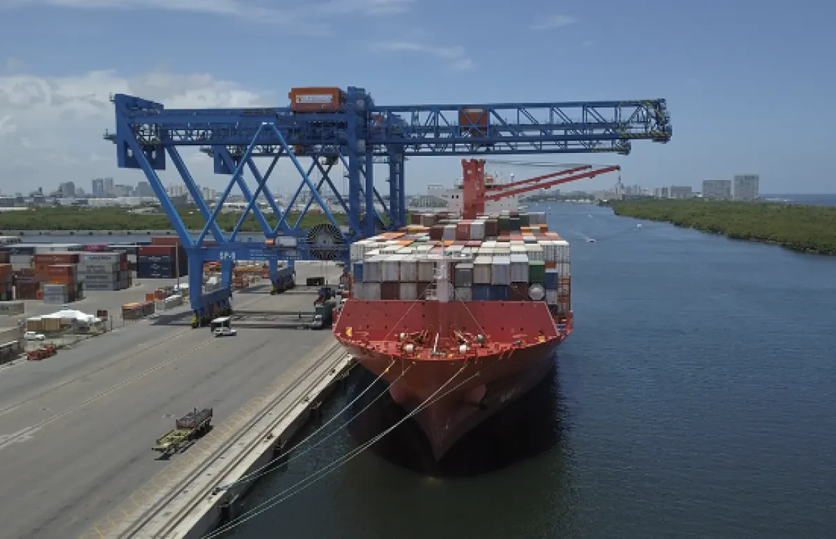 Florida International Terminal (FIT) renewed its lease agreement to operate at Port Everglades for another 10 years