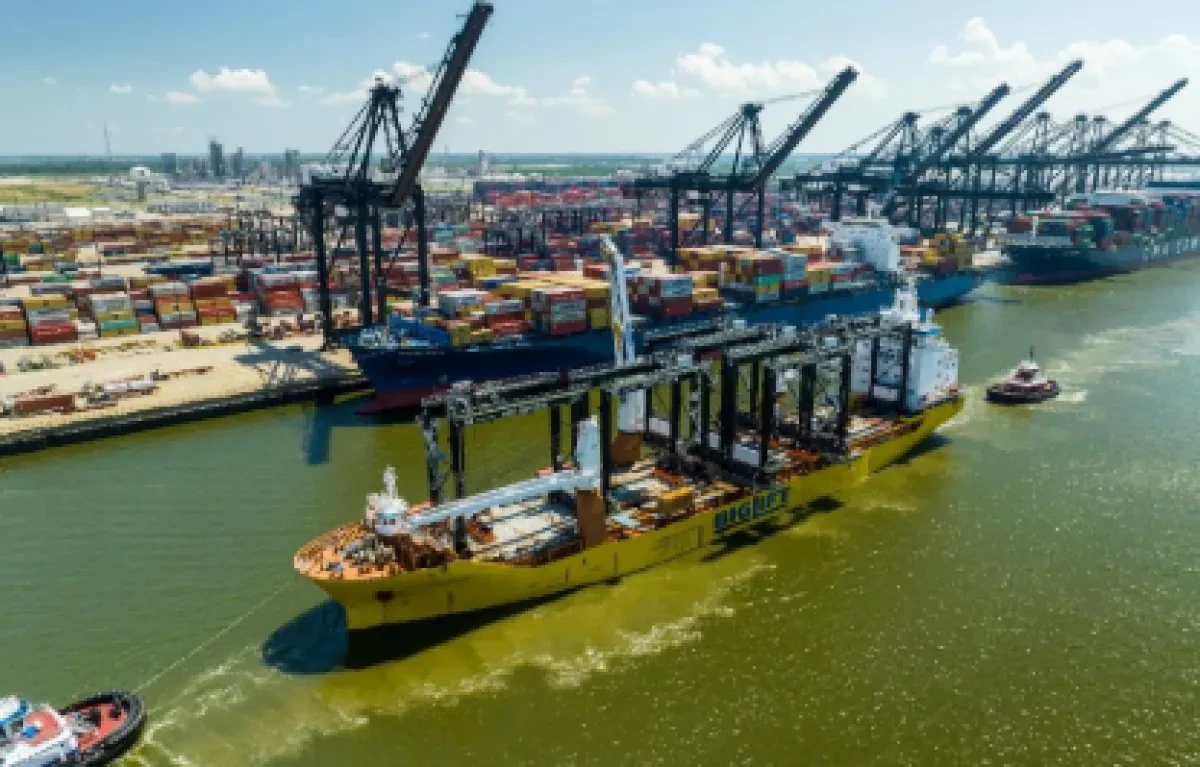 Port Houston Welcomes Arrival of Hybrid-Electric Cranes