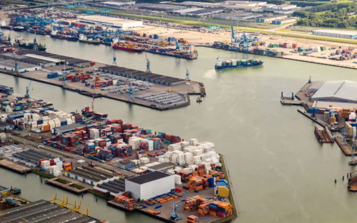 Port of Rotterdam’s cargo traffic remains unchanged in H1 2024