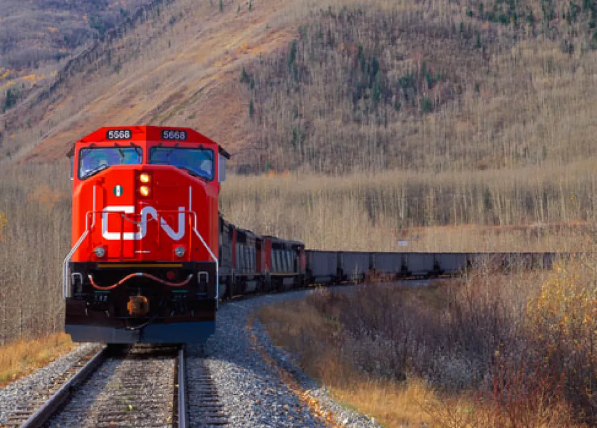Canadian railways lock out Teamster employees as strike deadline arrives