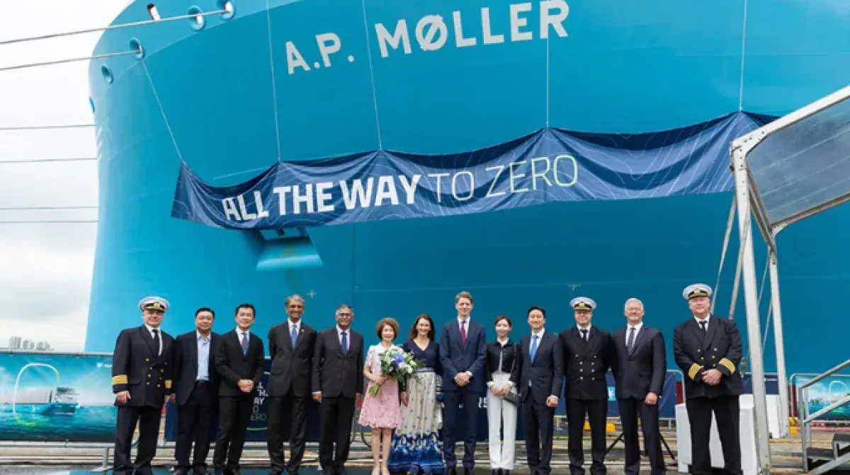 Maersk Names Newest Dual-Fuel Methanol Vessel “A.P. Møller” in Singapore