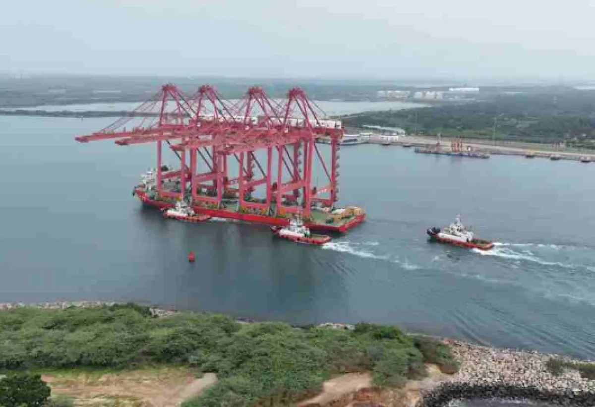 Hambantota Port Rejuvenates Container Operations with $41 Million Crane Upgrade