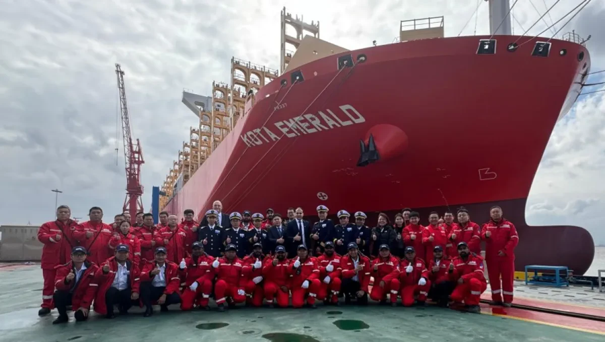 PIL adds second 14K TEU LNG dual-fuel newbuild to its fleet