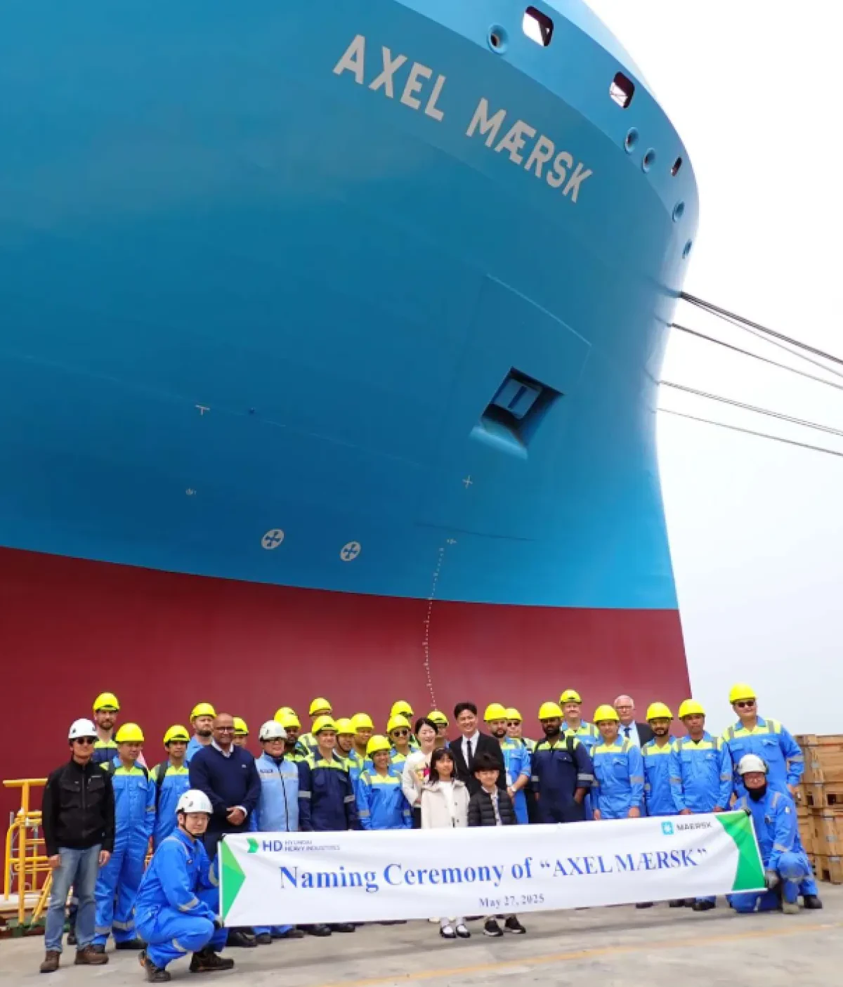 Maersk’s green methanol containership fleet is now complete