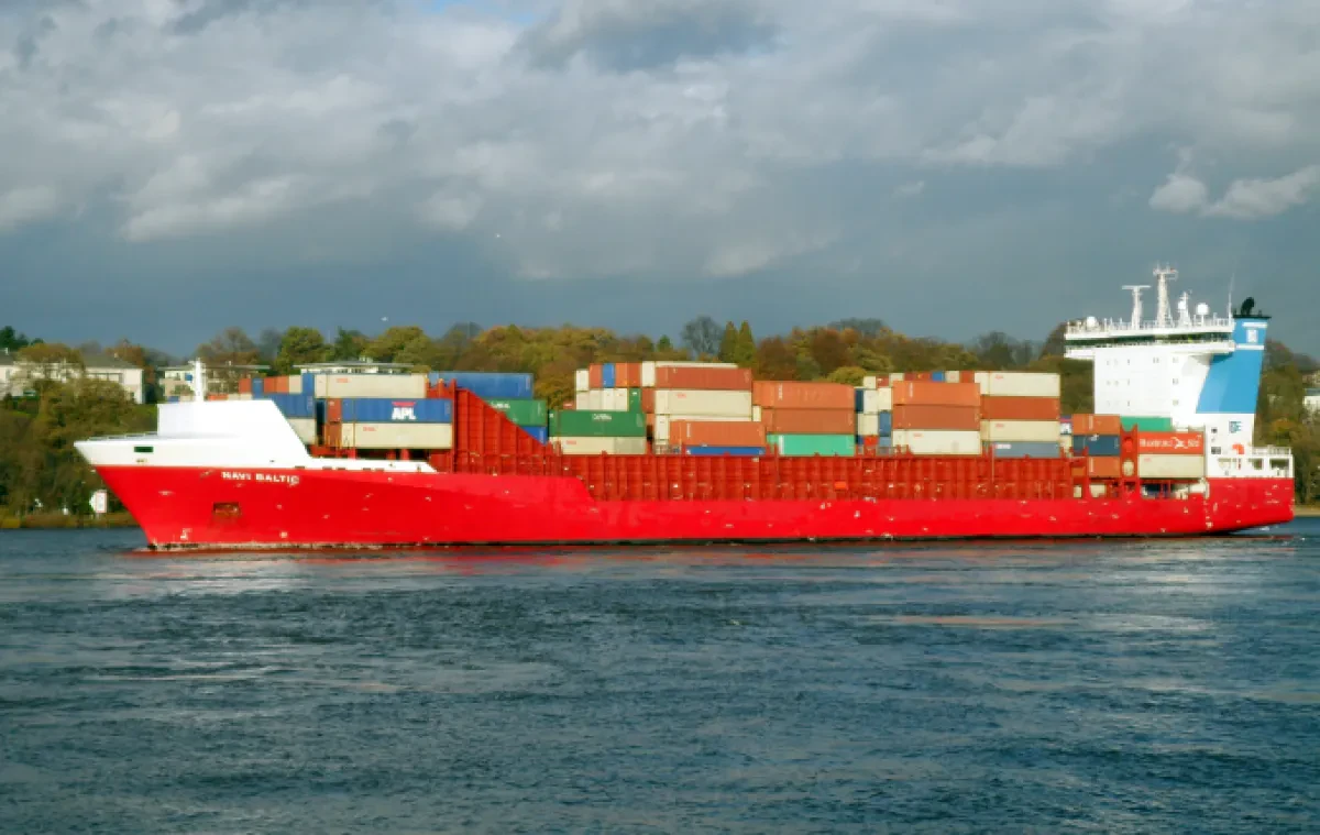 ‘Unsustainable’ Team Lines to close its doors next month