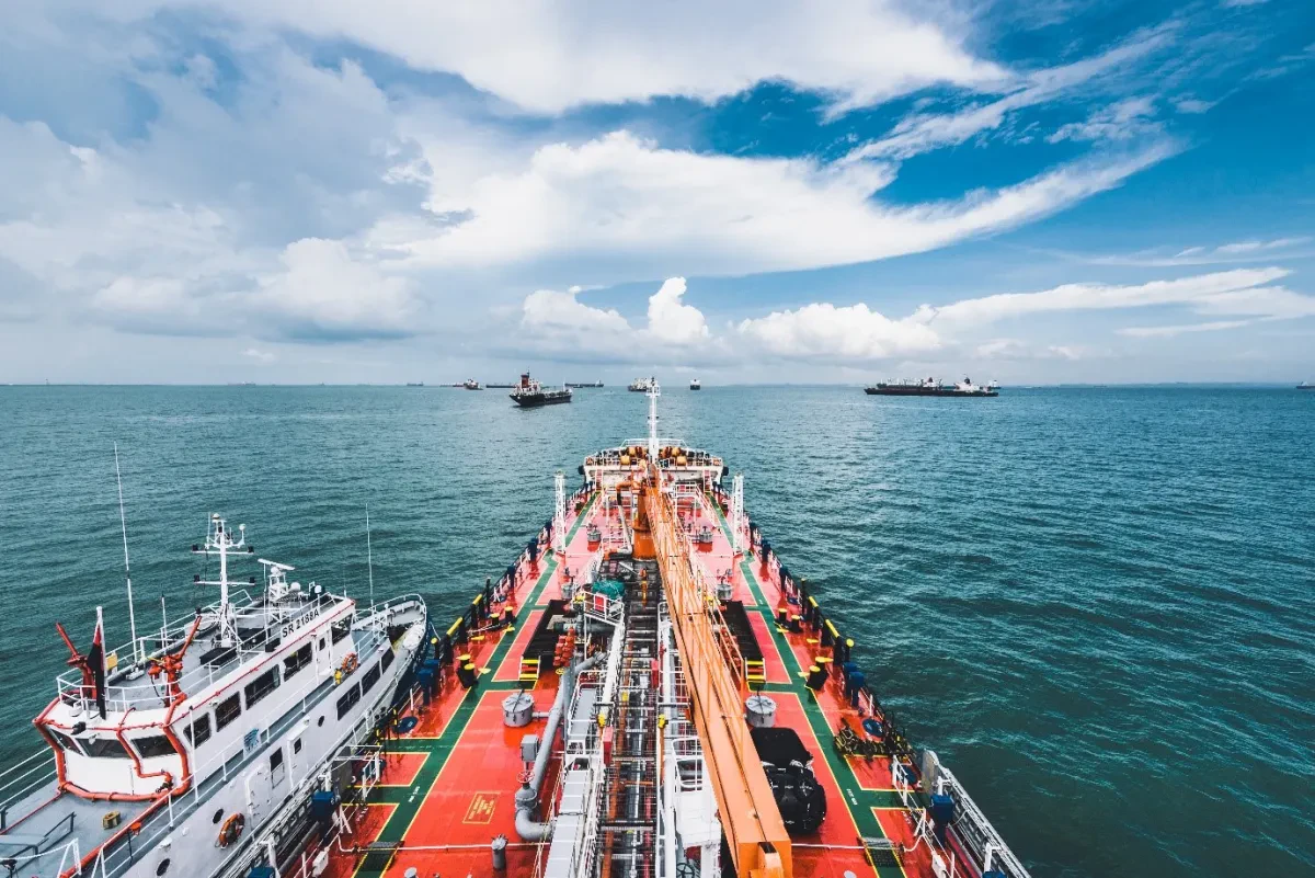 Singapore authority unveils list of IMO 2020 compliant fuel suppliers