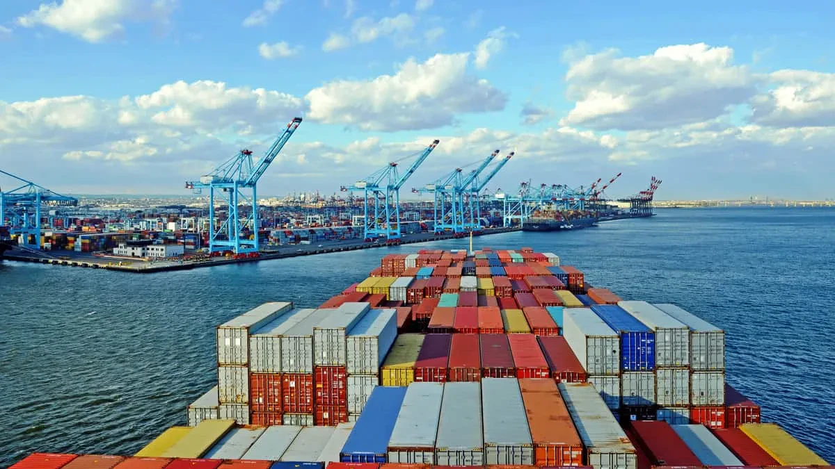 East Coast ports poised to poach even more boxes from West