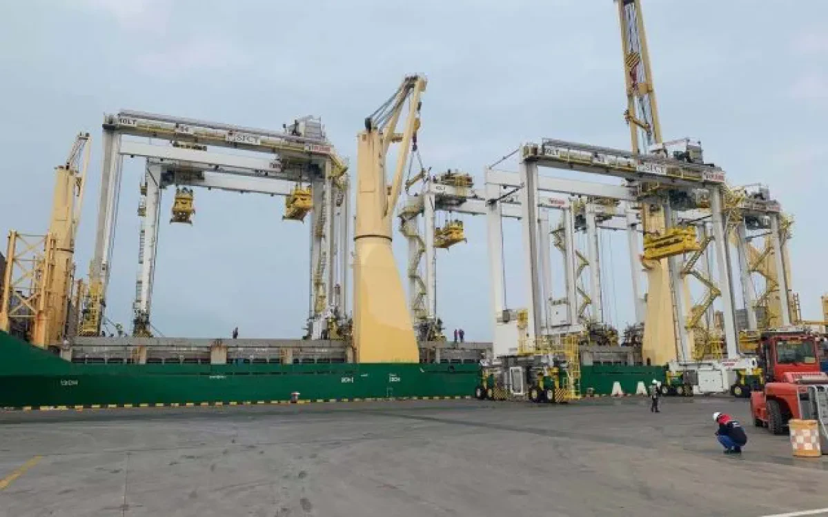 APM Terminal readies electric cranes at Port Miami