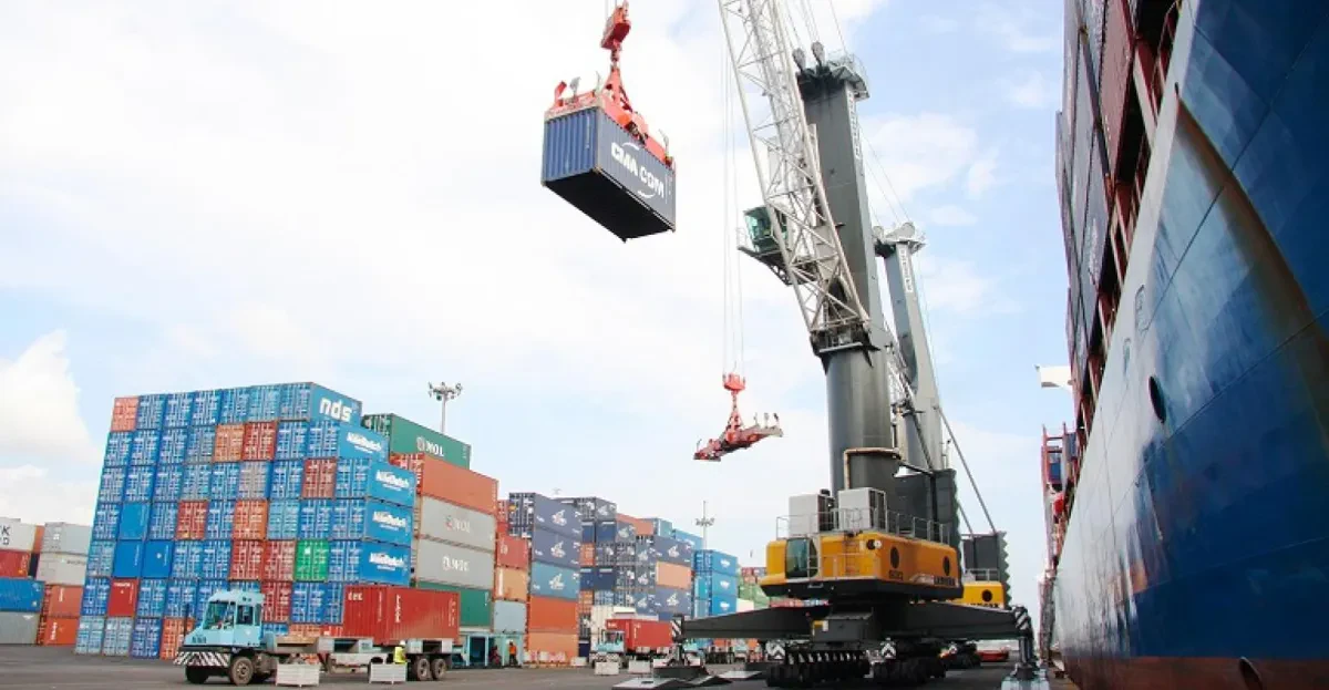 Container lines facing delays of over 20 days at Lagos terminals