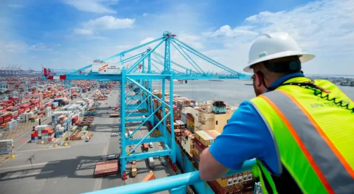 New York Terminal Scrambles To Block Maersk’s Exit