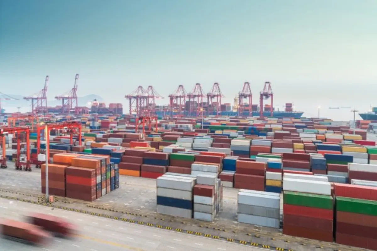 2M Asia-Europe ‘inducement’ loop begins loading as rates hold steady