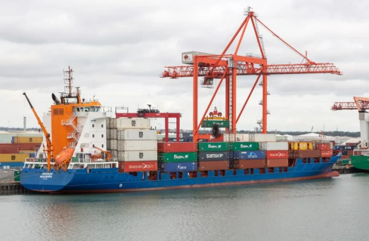 Feeders get ready for flood of enquiries from Irish shippers as ‘no-deal’ looms