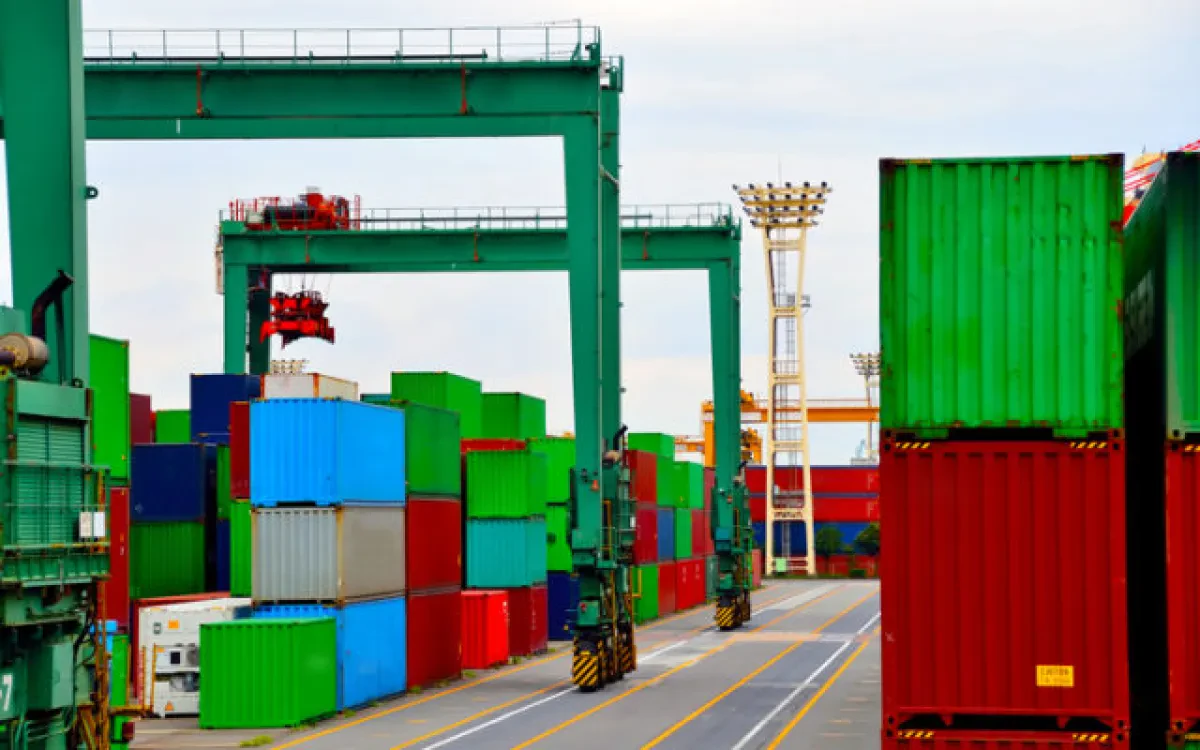 ZPMC defies COVID chaos to deliver RTGs to Caribbean terminal