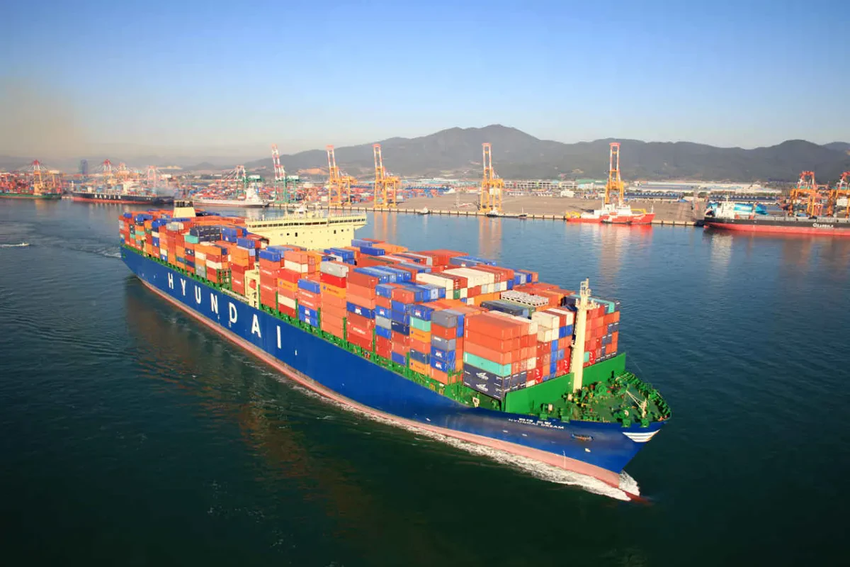 Alphaliner: HMM’s Vessel Capacity Shrinks by 24 Pct in 2017