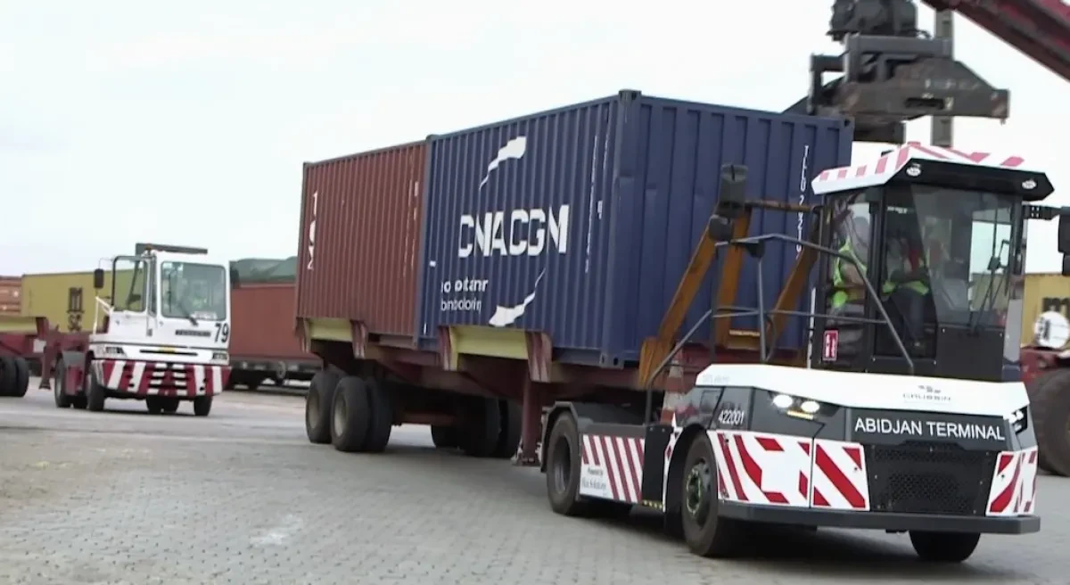 Abidjan Terminal Takes Delivery of All-electric Towing Vehicles as Part of “Green Terminal” Certification