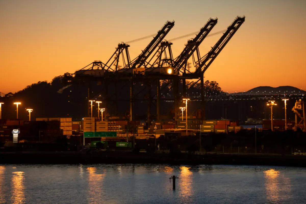 Port of Oakland explores rail expansion as part of post-pandemic strategy
