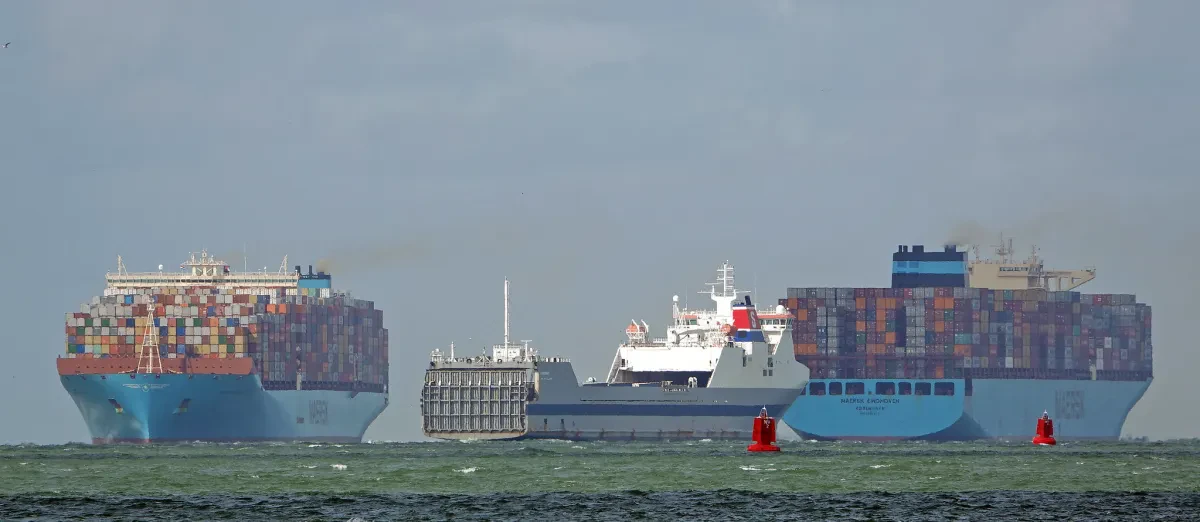 Another Maersk ship sailing for LA loses containers