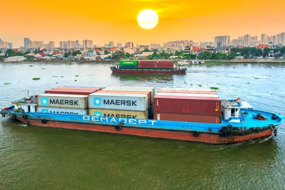 Vietnam approves $147 million plan to expand maritime sector