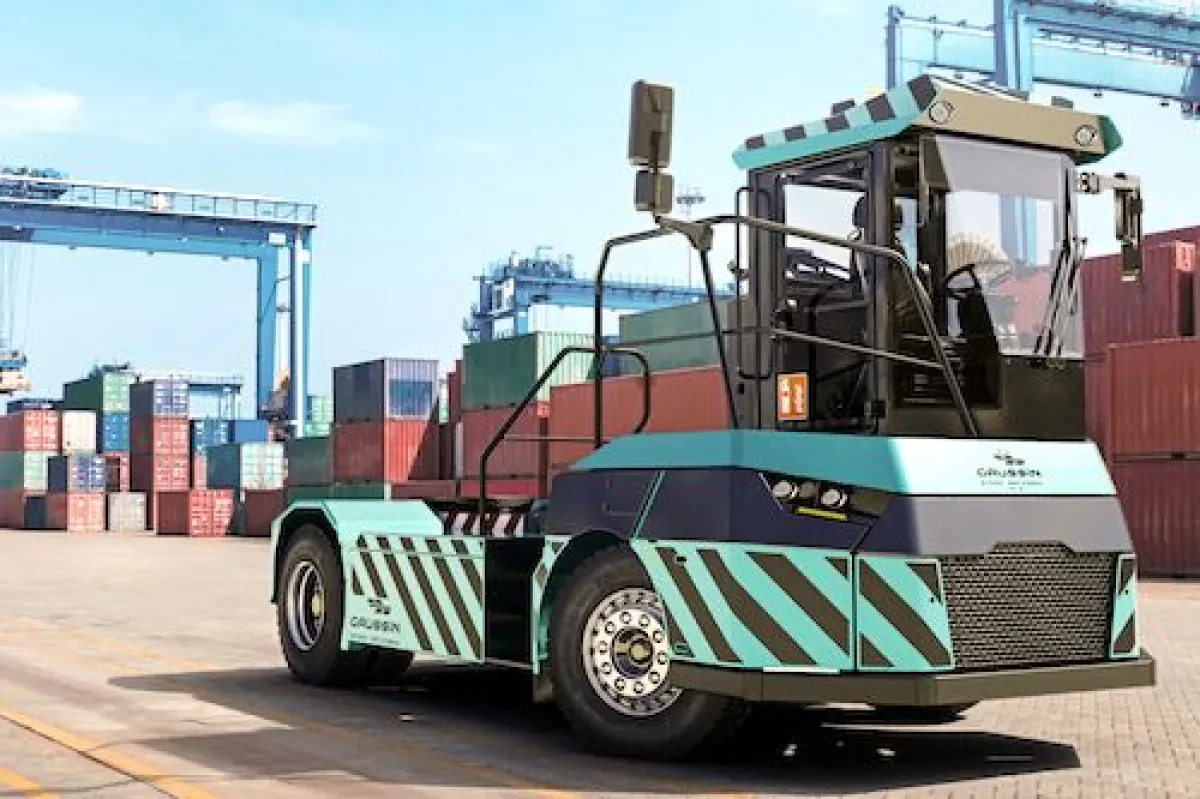 36 electric towing vehicles ordered for the second container terminal in the Port of Abidjan