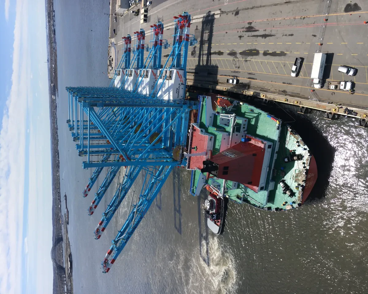 New cranes arrive at APM Terminals Elizabeth